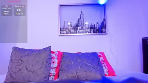 sarah_ashbourne online show from 12, 9, 2025