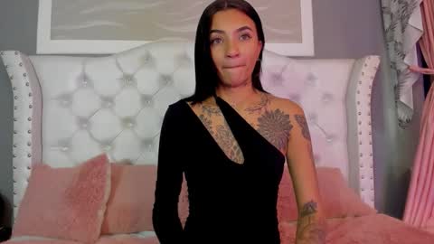 Sarah online show from 4, 10, 2025