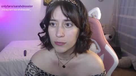 sarahdressler online show from 11, 2, 2025