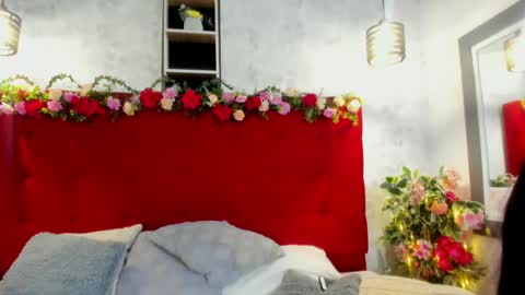 Snapshot of sarahescobarr chatting on 10, 11, 2025 sara online show from 10, 11, 2025