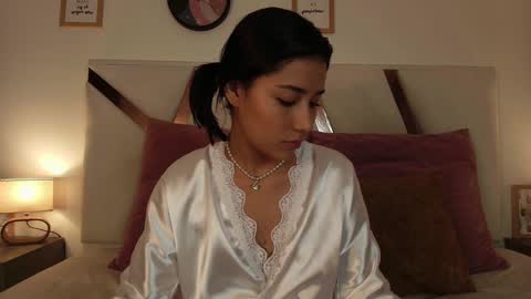 Snapshot of sarahevans__ chatting on 8, 1, 2025 Sarah Evans online show from 8, 1, 2025