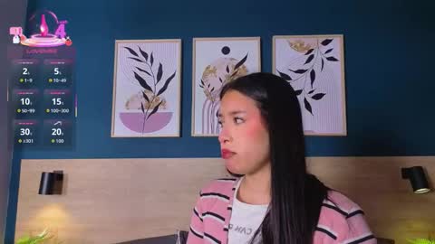 Snapshot of sarahmiler_ chatting on 20, 11, 2025 Sarah online show from 20, 11, 2025