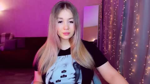 Sarah online show from 10, 3, 2025