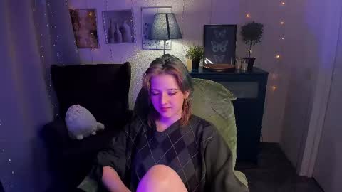 Snapshot of sarahshelby chatting on 28, 4, 2026 Sarah online show from 28, 4, 2026