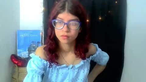 Sarah  online show from 25, 2, 2025