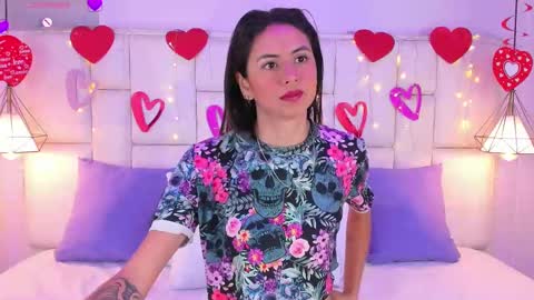 Snapshot of sarahsophia_ chatting on 19, 2, 2025 SARAH online show from 19, 2, 2025