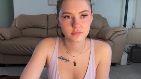 SarahxOliver online show from 17, 2, 2026