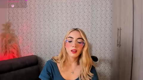 Sara jones   online show from 26, 3, 2026