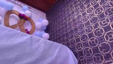 Sara  online show from 26, 9, 2025