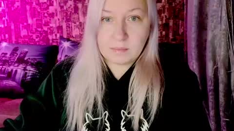 Sara online show from 8, 12, 2024