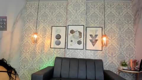 Sara online show from 10, 11, 2025