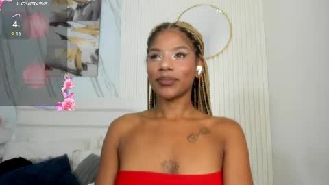 Sara Lewis online show from 20, 5, 2026