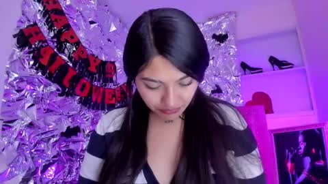 sarastonesx online show from 29, 10, 2025