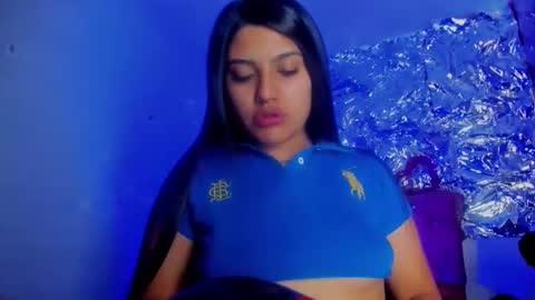 sarastonesx online show from 2, 3, 2026