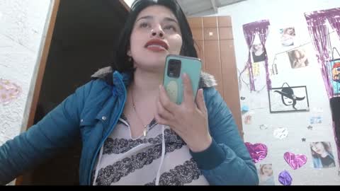 Snapshot of saray_extrovert1 chatting on 8, 1, 2025 Sara Jimenez online show from 8, 1, 2025