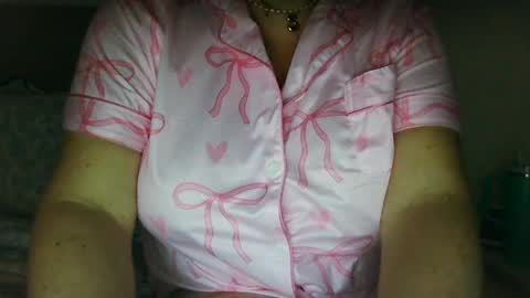 Sara online show from 4, 10, 2025