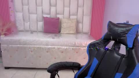 Sara  online show from 12, 5, 2026