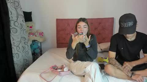  SARIYA Y ALEXIS  online show from 14, 2, 2026