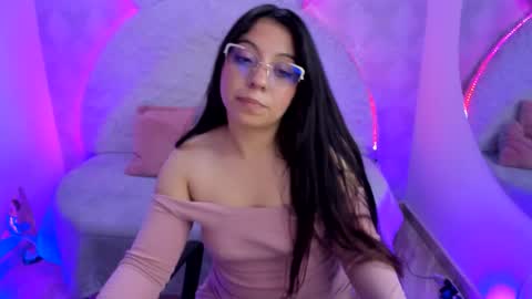 Sara online show from 9, 3, 2026