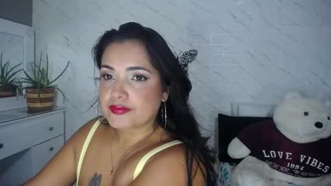 Sarita Tellez online show from 11, 12, 2024