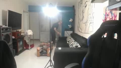 Giselle and Jay online show from 25, 9, 2025