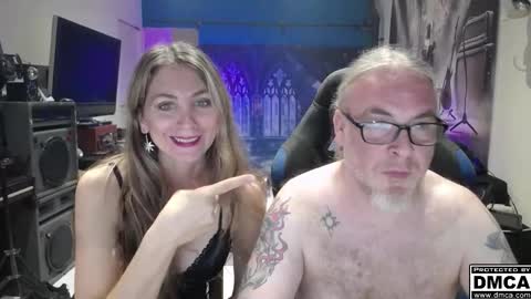 Giselle and Jay online show from 23, 10, 2025