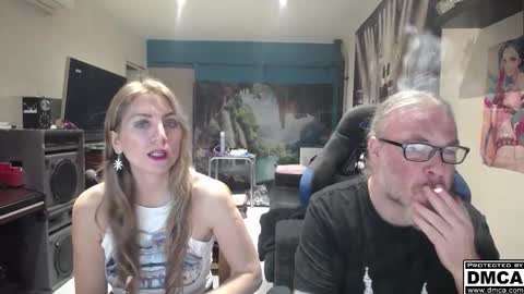 Giselle and Jay online show from 13, 11, 2025