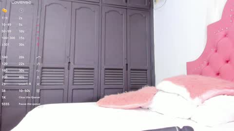 Sary Rousse online show from 5, 1, 2025