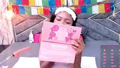 Snapshot of sasha_brownie_ chatting on 19, 6, 2026 Sasha online show from 19, 6, 2026