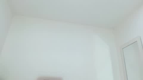 Snapshot of sasha_creamy chatting on 27, 11, 2025 Sasha Creamy online show from 27, 11, 2025