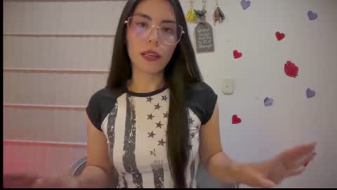 Snapshot of sasha_jonne chatting on 5, 7, 2026 sasha_jonne online show from 5, 7, 2026