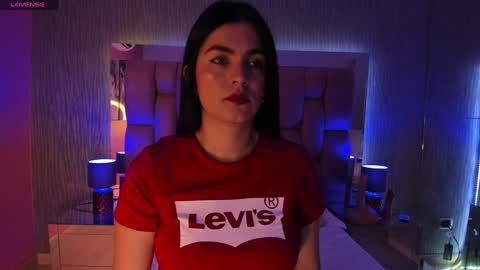 Camila  online show from 17, 1, 2025