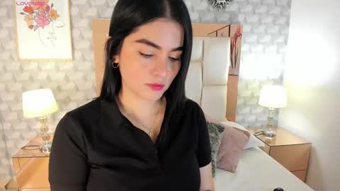 Camila  online show from 12, 9, 2025