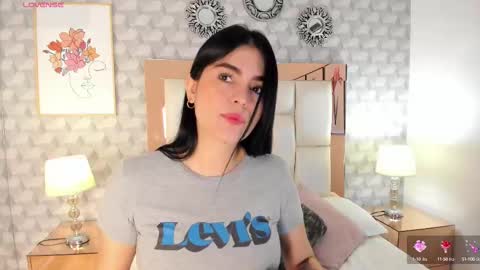 Camila  online show from 13, 9, 2025