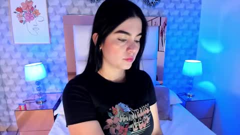 Camila  online show from 9, 10, 2025