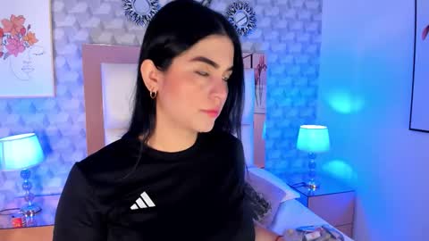 Camila  online show from 18, 10, 2025