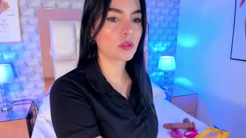 Camila  online show from 4, 12, 2025