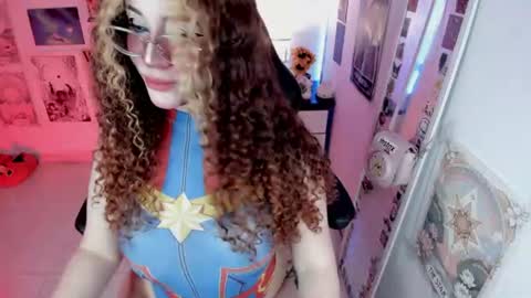 Snapshot of sashaa_love chatting on 25, 6, 2026 Tattie online show from 25, 6, 2026