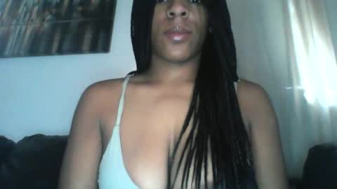 Snapshot of sashaforeever chatting on 12, 11, 2025 SASHAFOREEVER online show from 12, 11, 2025