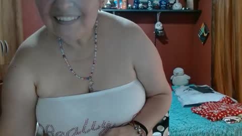 Snapshot of sasharosee2 chatting on 16, 2, 2026 S A S H A R O S E online show from 16, 2, 2026