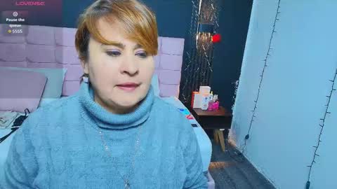 S A S H A R O S E online show from 9, 9, 2025