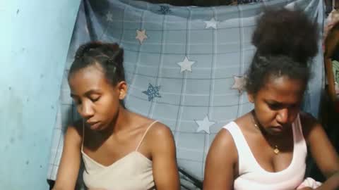 sasivia08 online show from 12, 4, 2026