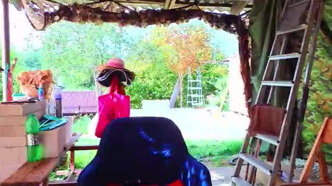 sassy_seasons online show from 11, 9, 2025