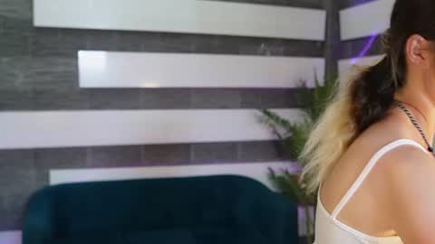 Snapshot of sassyivana chatting on 4, 7, 2026 SassyIvana online show from 4, 7, 2026