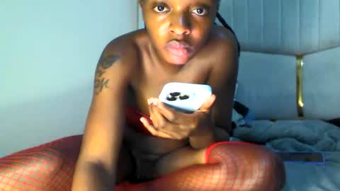 Snapshot of sassylilmama chatting on 2, 7, 2026 sassylilmama online show from 2, 7, 2026
