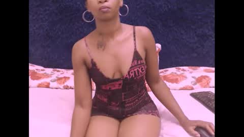 Snapshot of sasyylissaa chatting on 9, 12, 2024 sasyylissaa online show from 9, 12, 2024