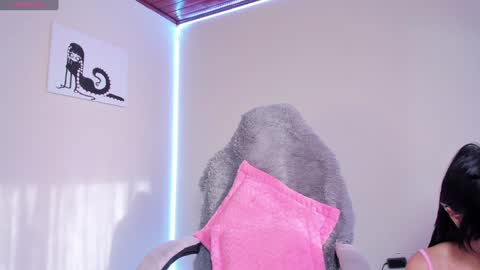 Snapshot of satanbabee_ chatting on 13, 1, 2025 im expecting 300 thumbs up on my altar online show from 13, 1, 2025
