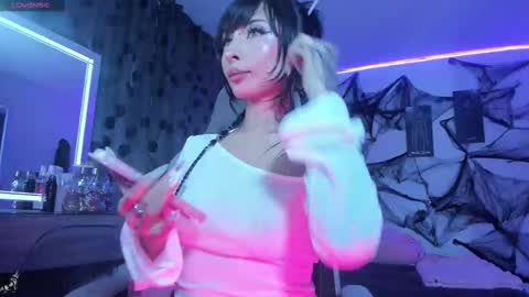 Snapshot of satanbabee_ chatting on 3, 10, 2025 im expecting 300 thumbs up on my altar online show from 3, 10, 2025