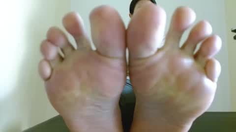 Goodess Saturn online show from 6, 1, 2026