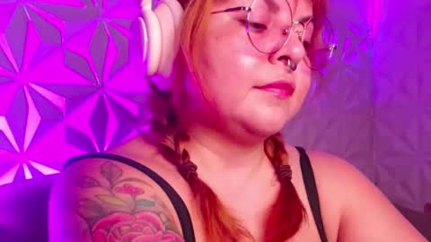 Gina George online show from 12, 9, 2025